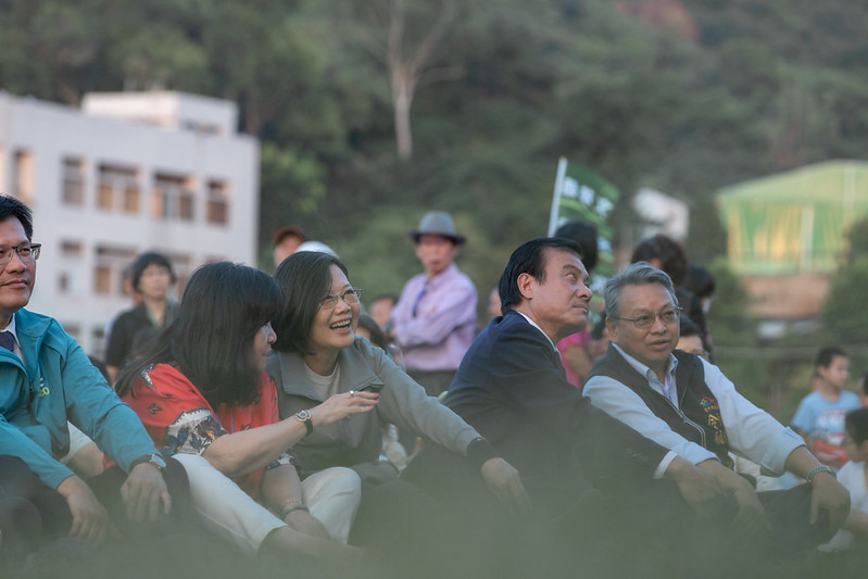 出席霧峰草地野餐音樂會　總統：民主草坪向全民開放　傳承地方自治史的歷史現場及美麗回憶