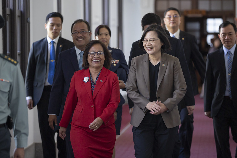 見證臺灣與馬紹爾群島簽署經濟合作協定　總統盼兩國夥伴關係更上一層樓
