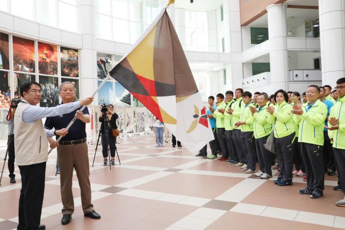 108年全國運動會即將開戰 黃偉哲授旗台南代表隊為台南爭光、締造佳績