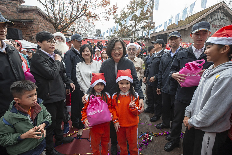總統出席「圓夢遊樂園耶誕公益活動開幕典禮」