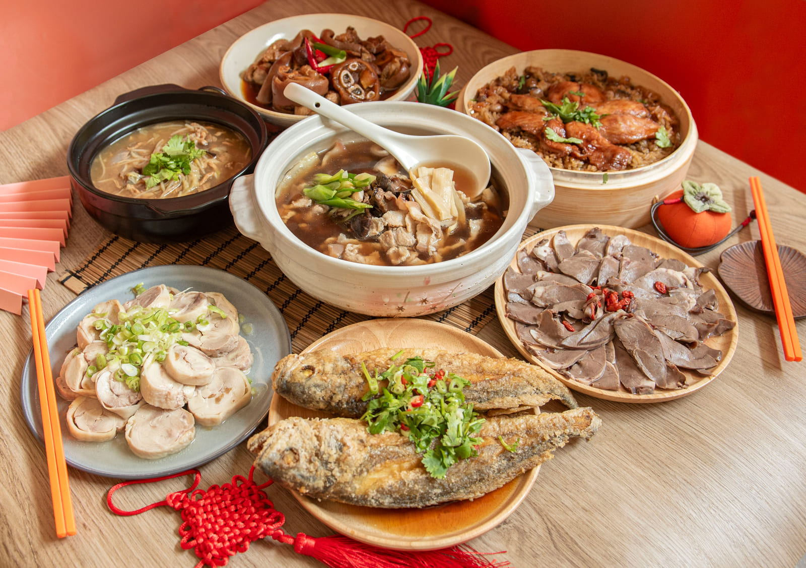 過年免下廚！台南大飯店近30道鮮凍年菜任你選，滿2000元免運！