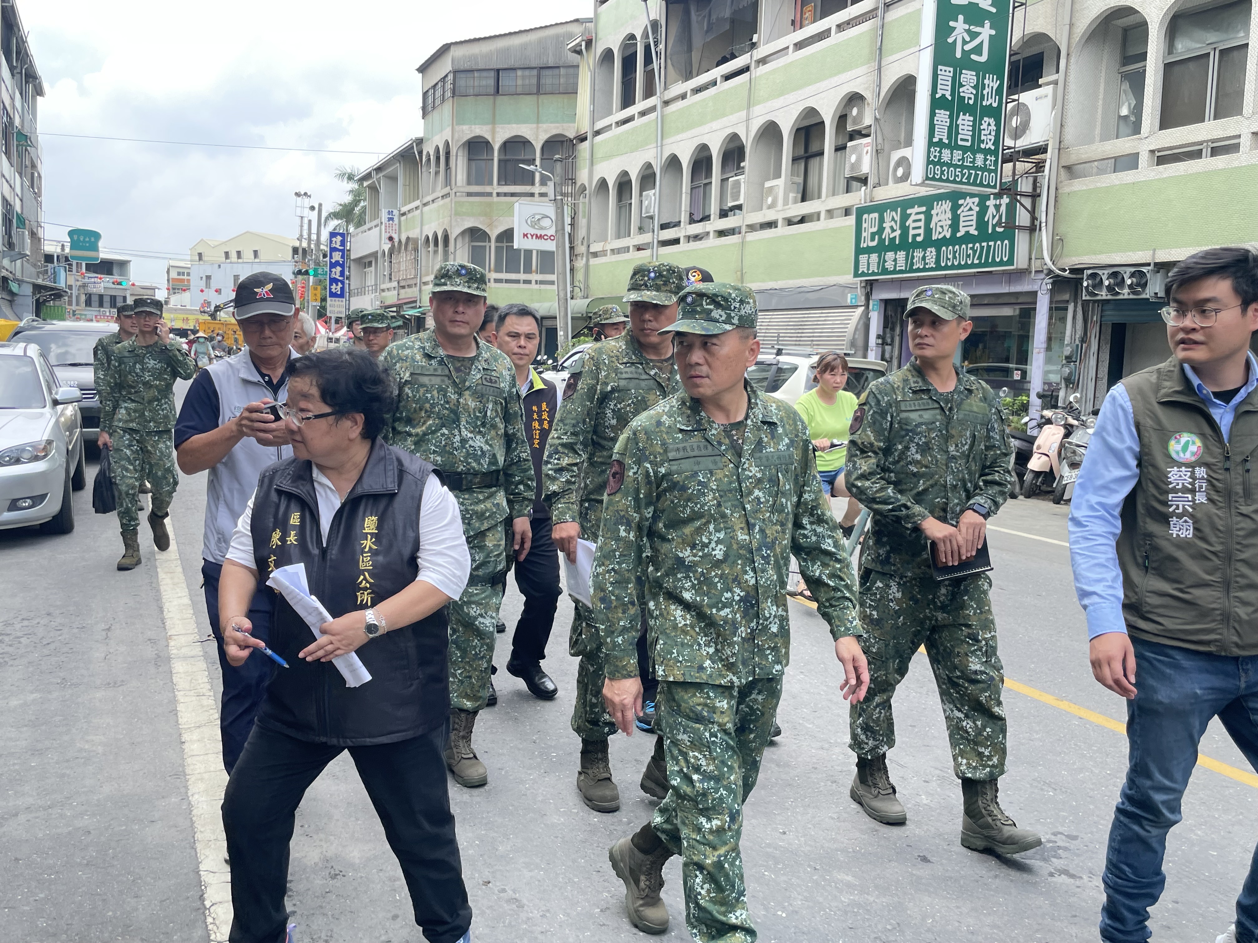 國軍八軍團投入救災  協助鹽水後壁迅速復原   